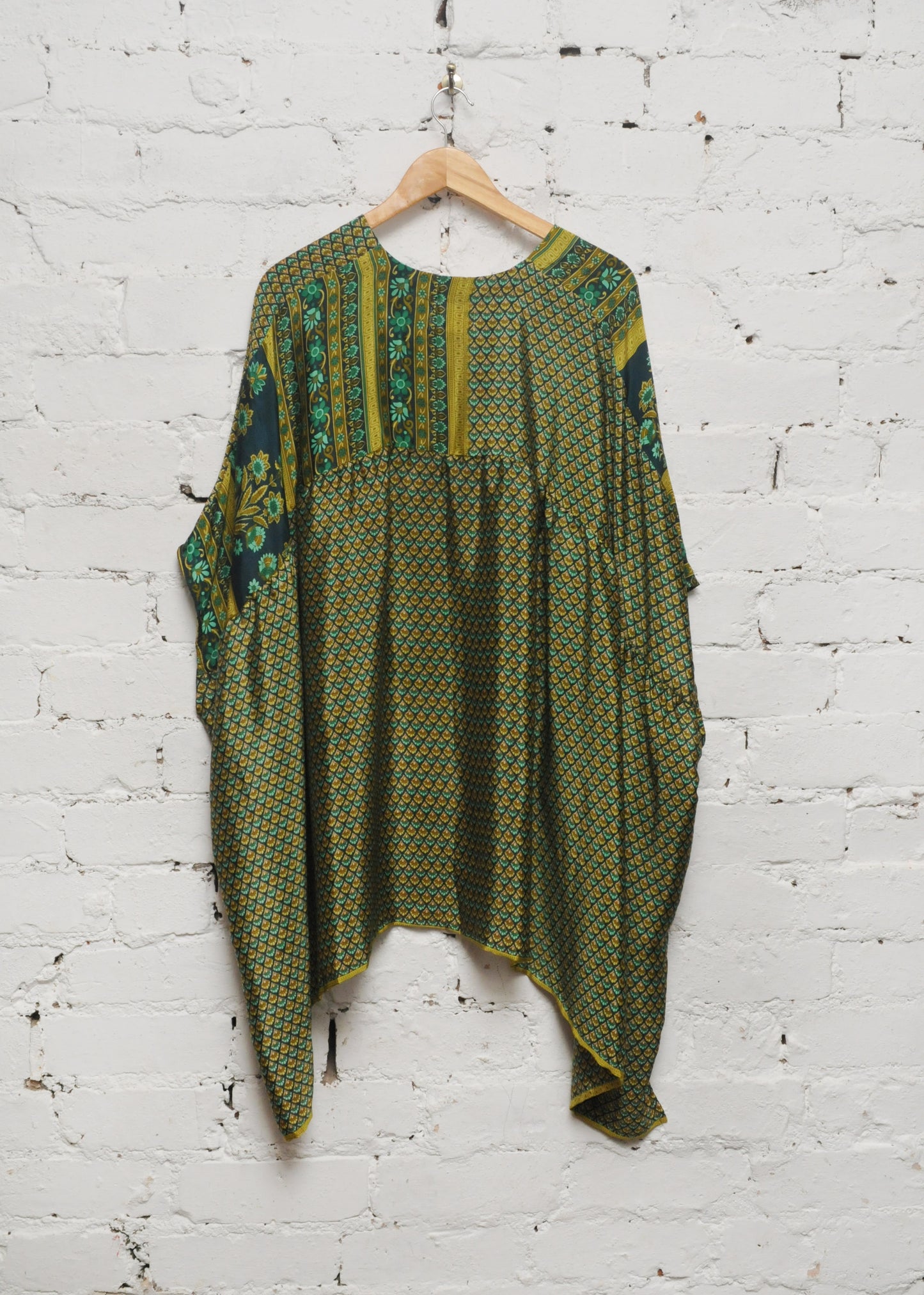 The Saras Top - 011
