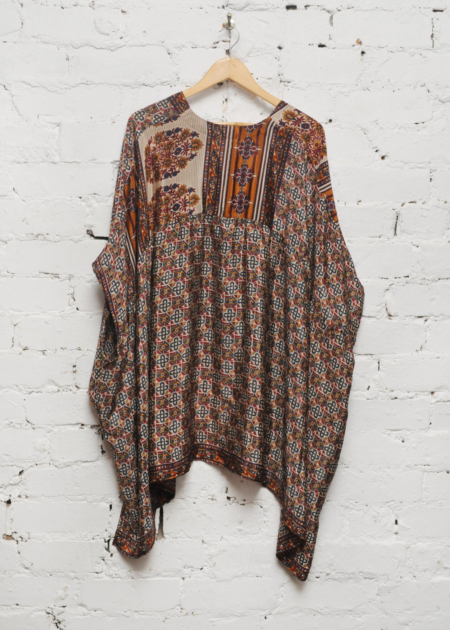 The Saras Top - 015
