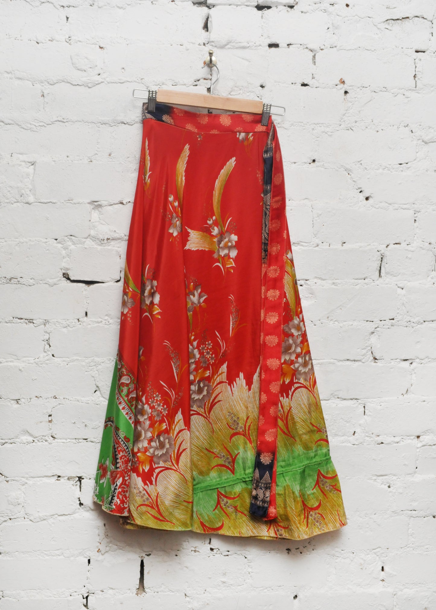 Scarlet Songbird - Maxi