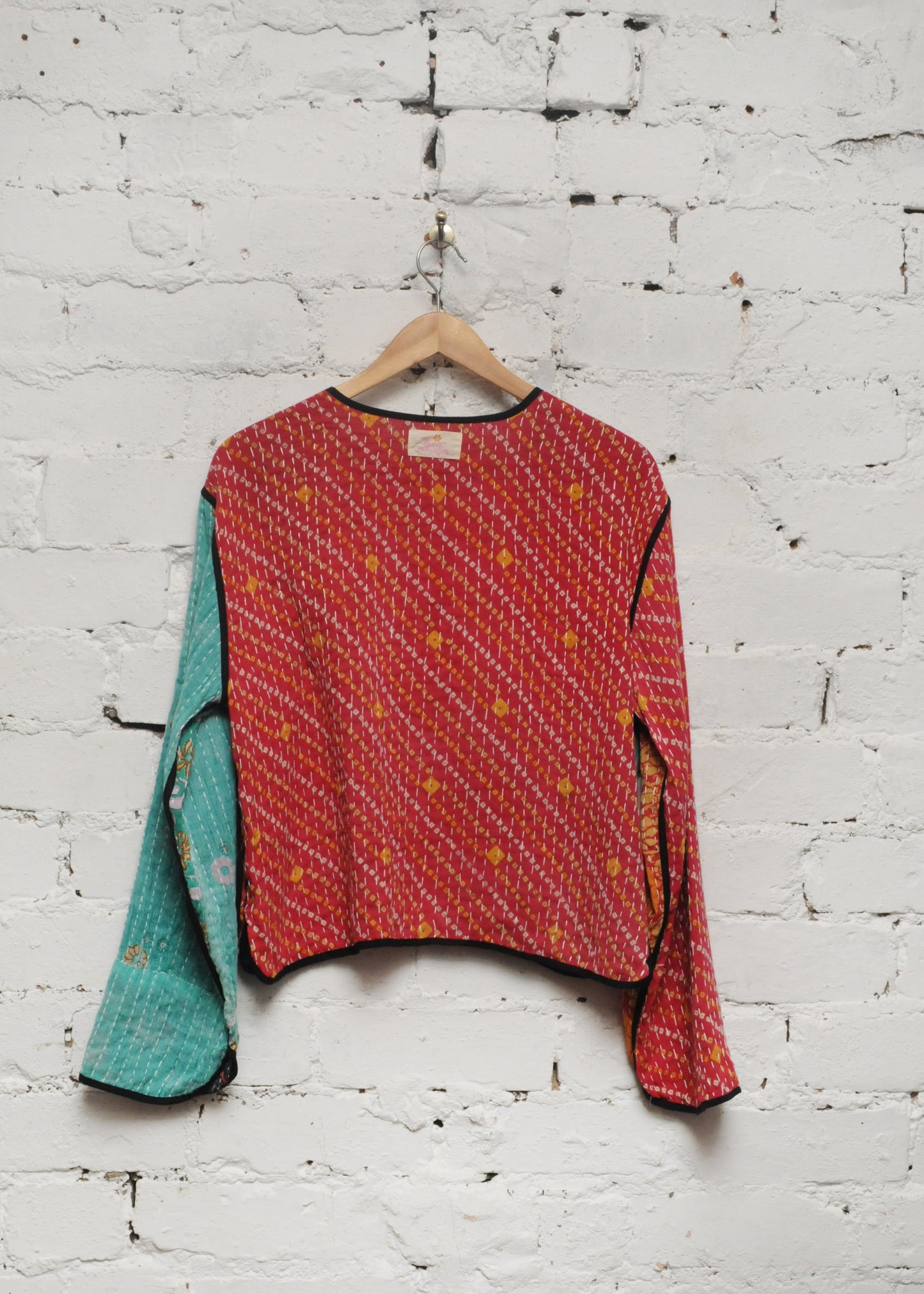 The Chailai Shrug - 008