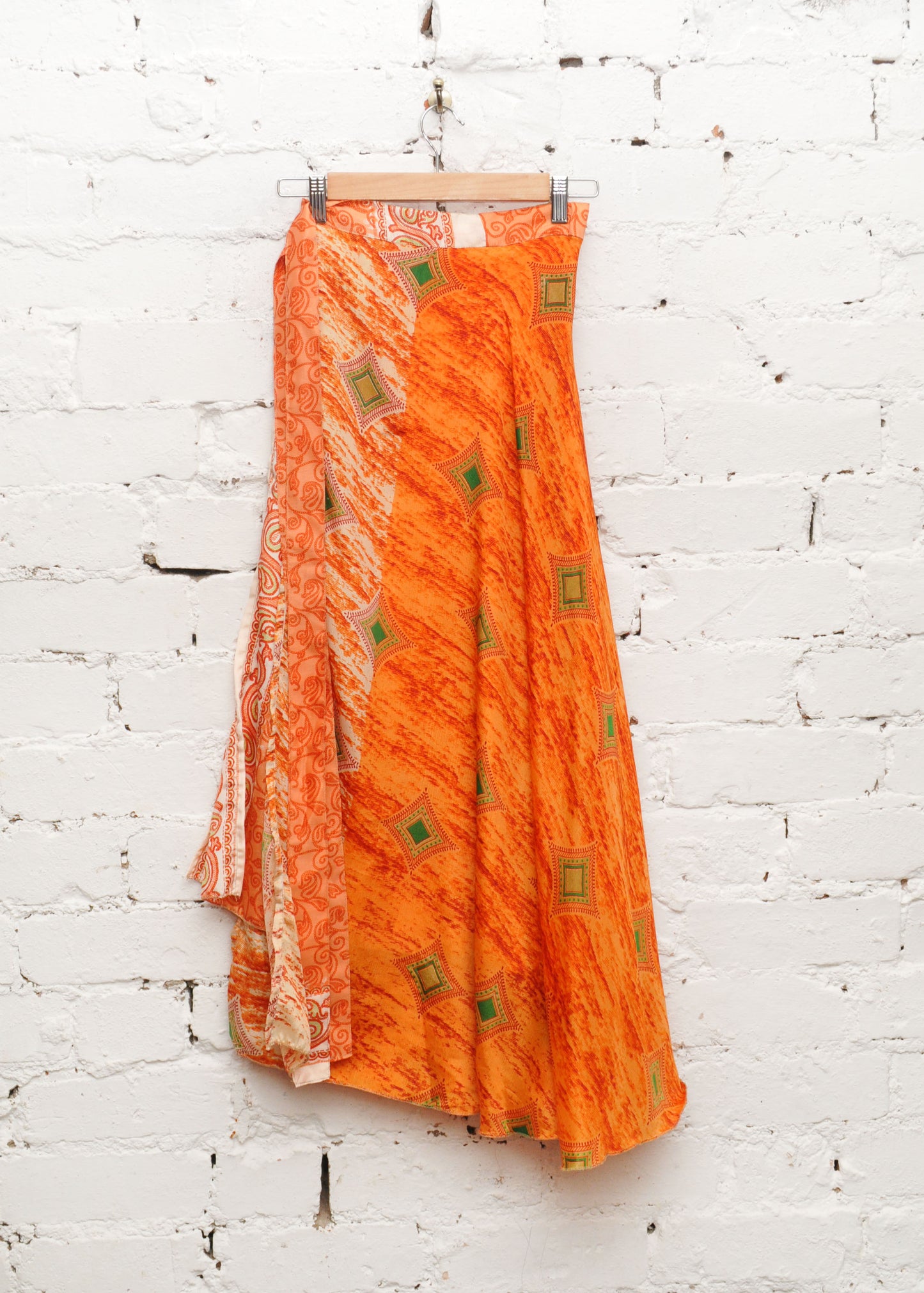 Tangerine Rebel - Maxi