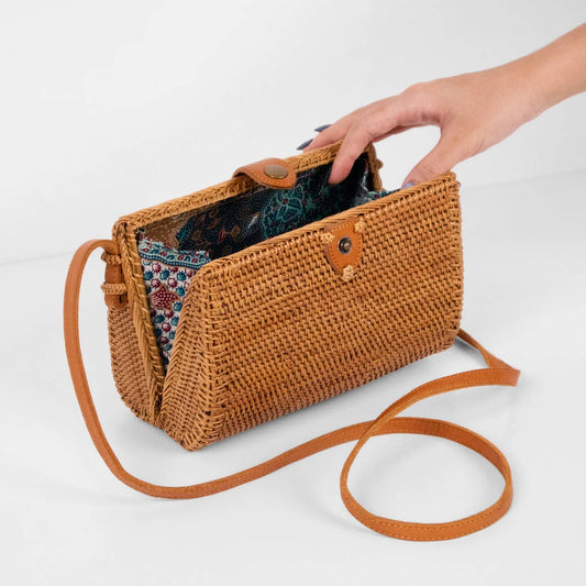 Earthbound - Water Drop Clutch